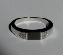 lunar-gold-ring-white-6diamonds-p